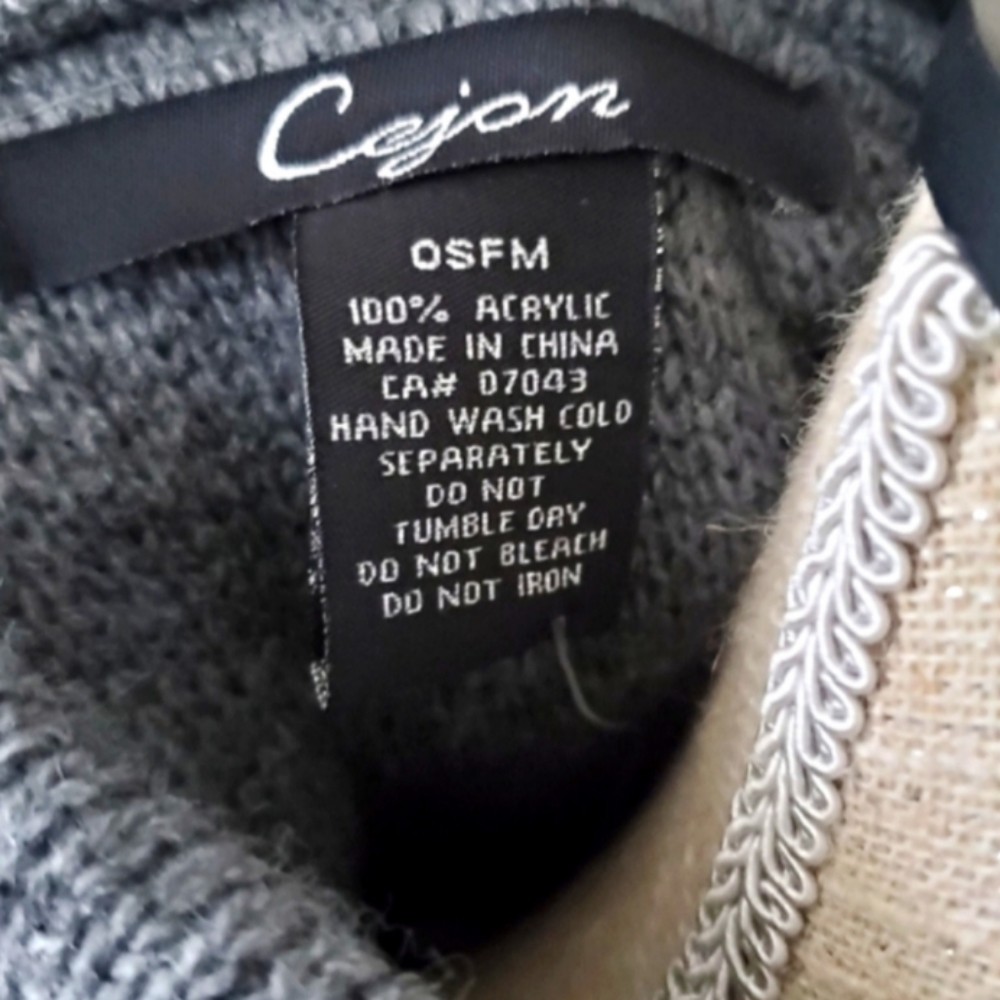 Cardigan Cape Jacket - Picture 5 of 6